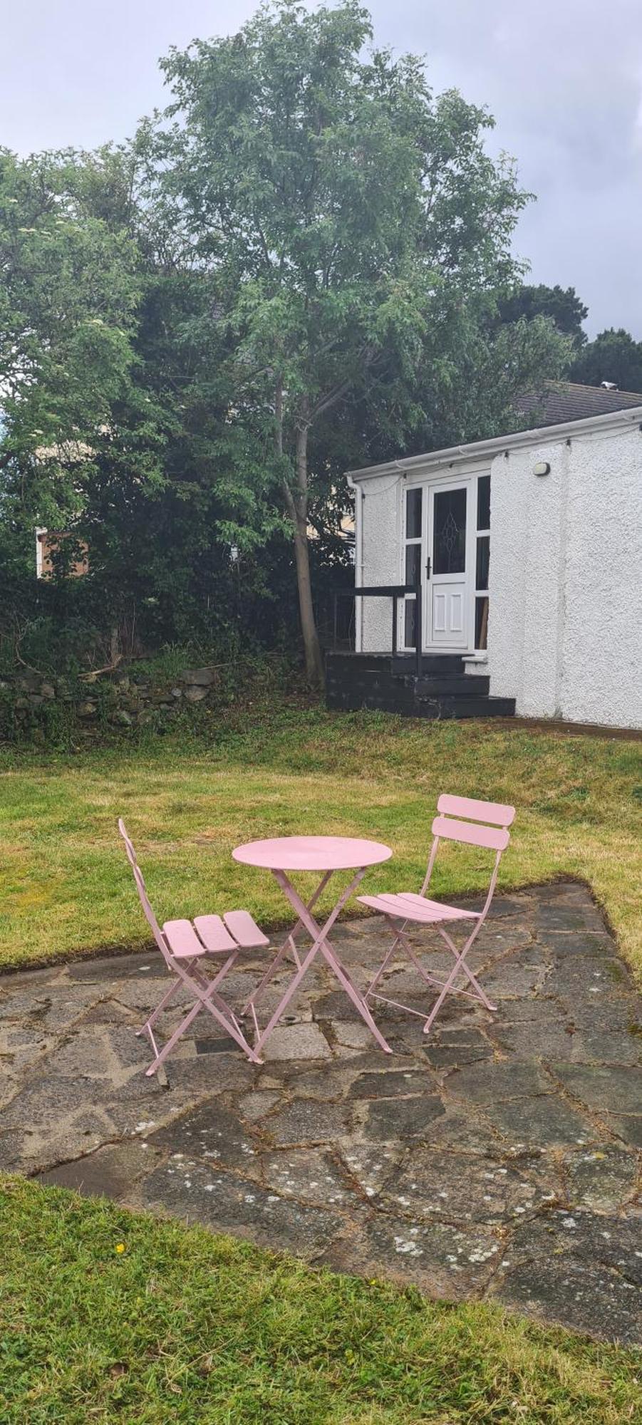 Mourne Hikers' Cottage Newcastle  Buitenkant foto